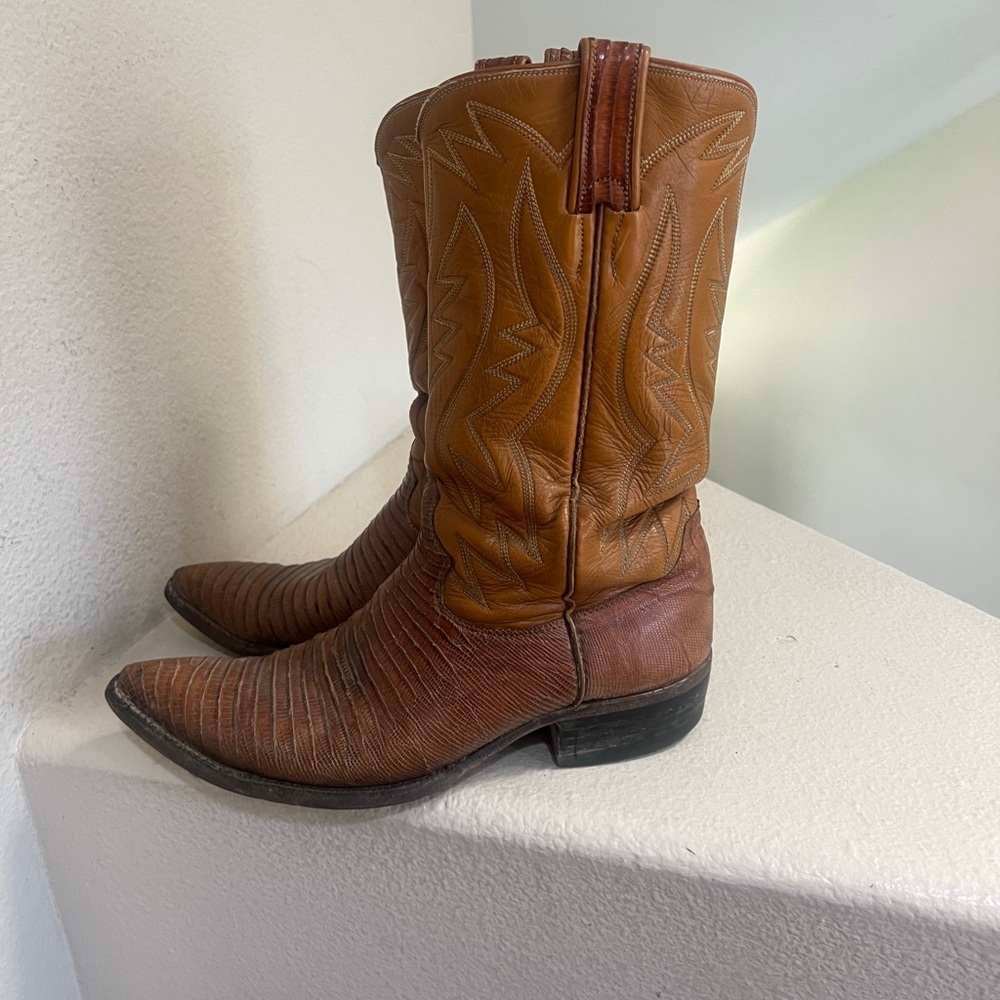Vintage Justin Men’s Western Cowboy Brown Distressed LEATHER Boots SIZE 9